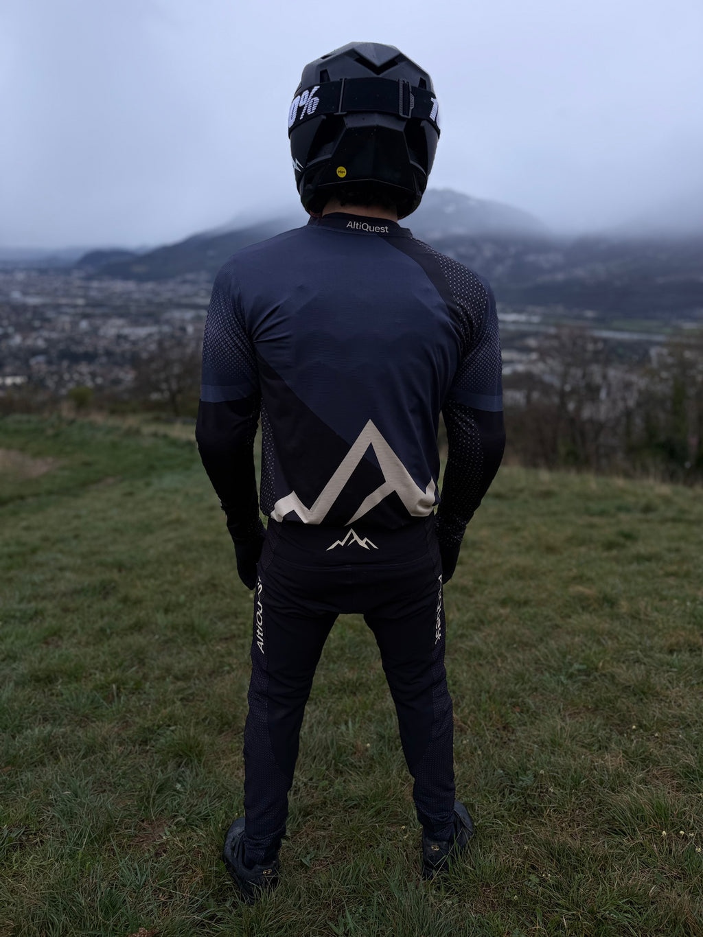 Ensemble AltiQuest Grey Summit (précommande)