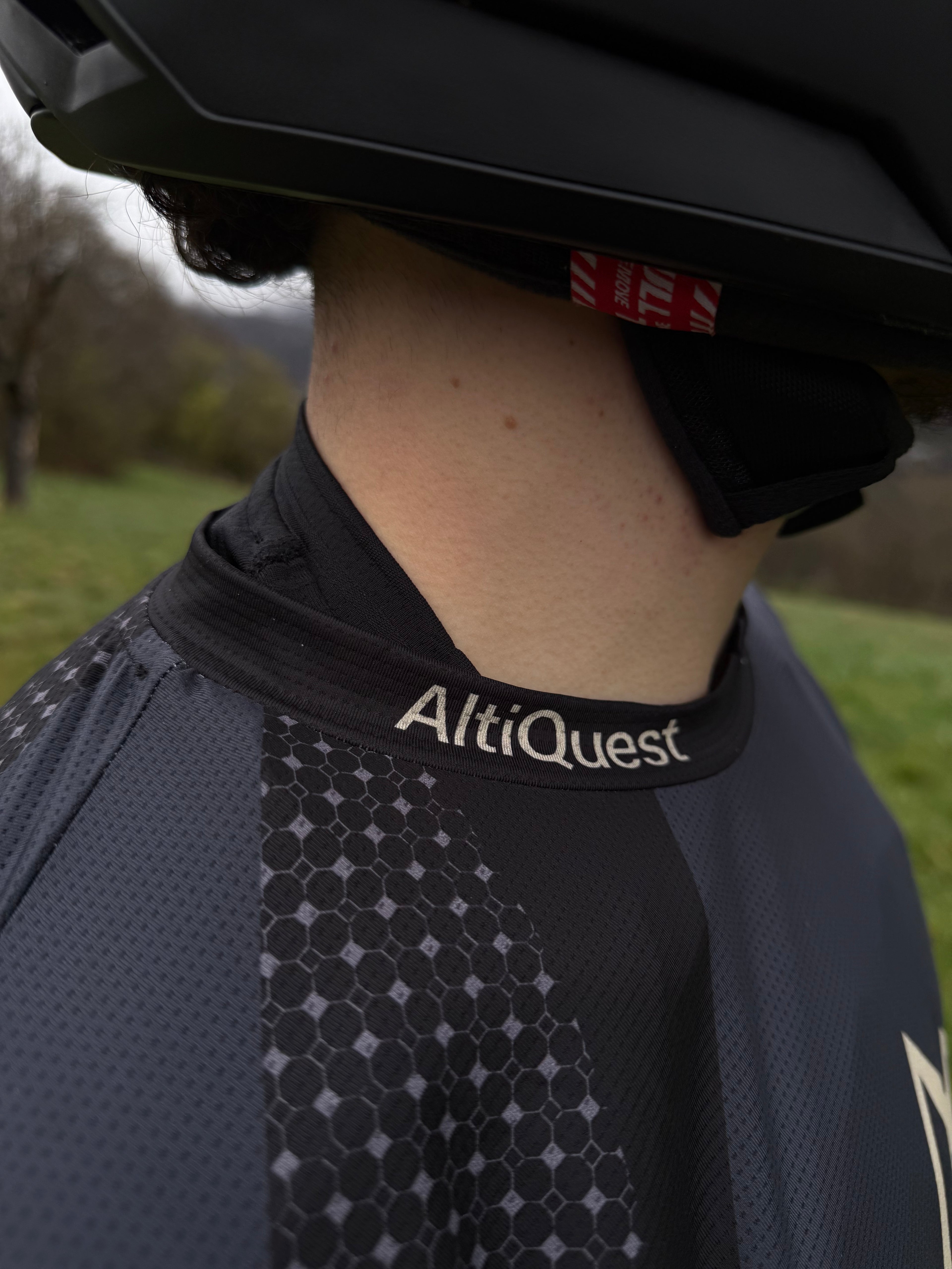 Ensemble AltiQuest Grey Summit (précommande)