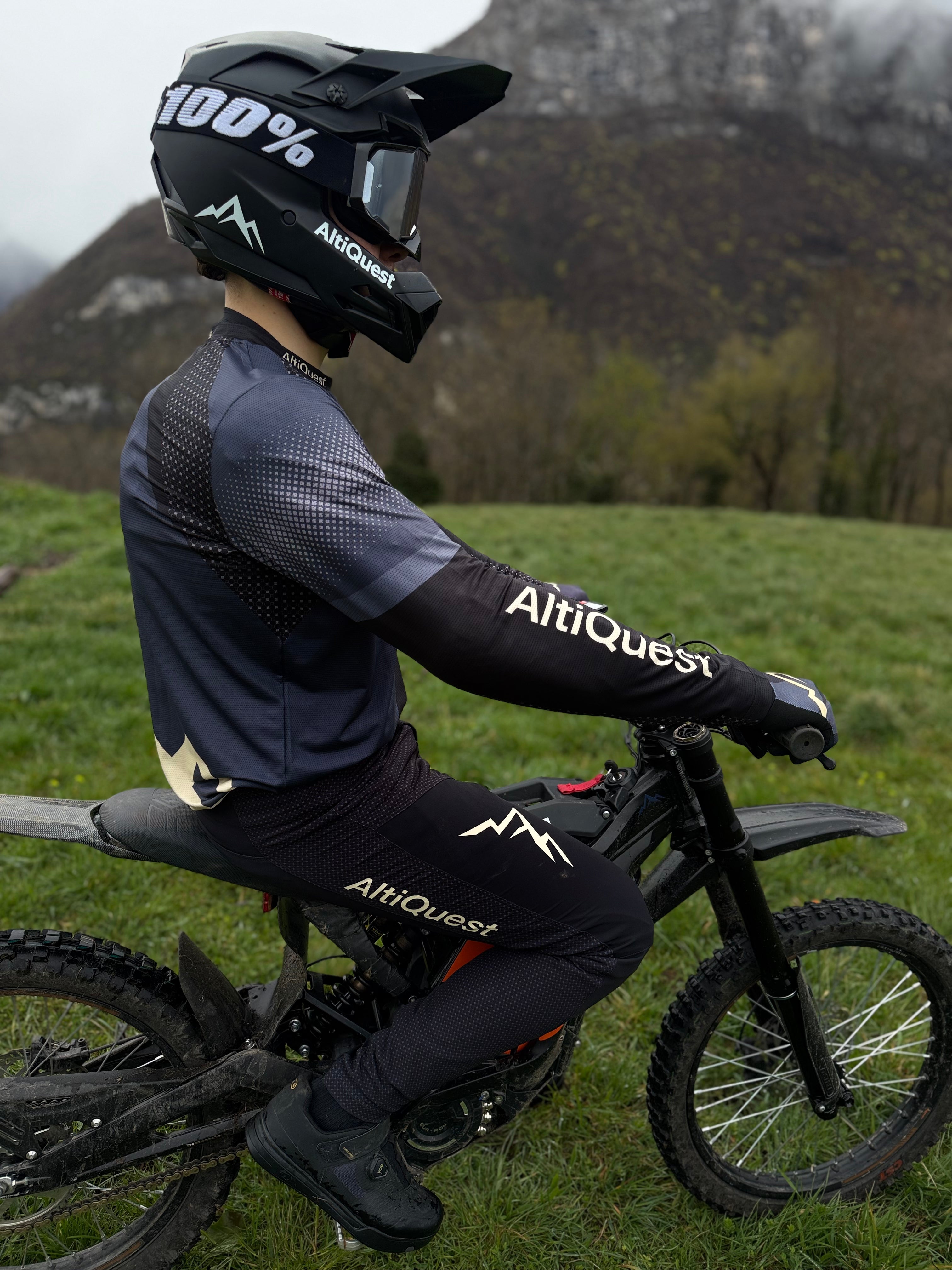 Pantalon altiquest grey summit